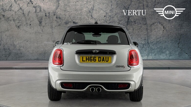 MINI Hatchback 2.0 Cooper S 5dr Petrol Hatchback